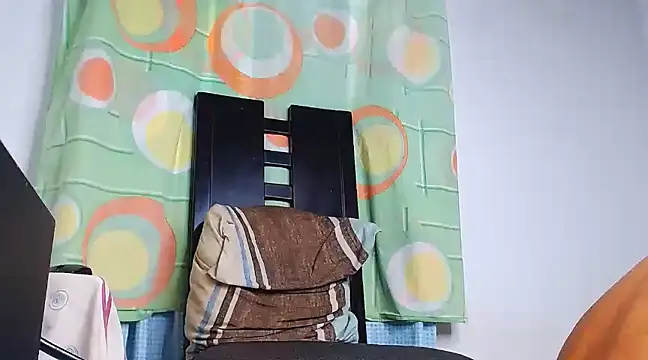 Snapshot of DanteSantoro chatting on February 5, 1:11 pm DanteSantoro online show from February 5, 1:11 pm