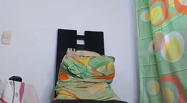 Snapshot of DanteSantoro chatting on March 10, 2:37 pm DanteSantoro online show from March 10, 2:37 pm