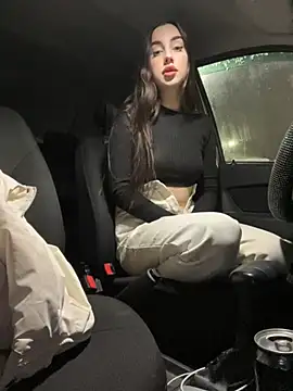 Snapshot of littlebitchess chatting on January 15, 9:41 pm littlebitchess online show from January 15, 9:41 pm