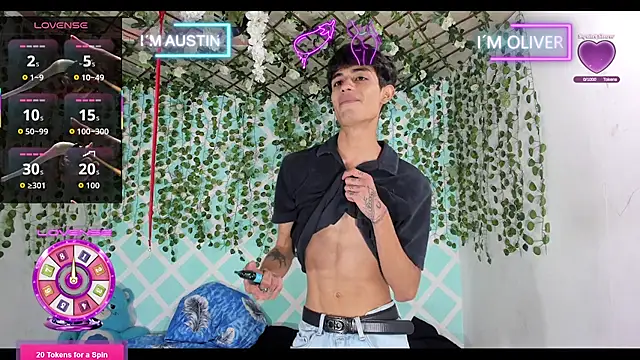 oliverhot2005 online show from November 27, 5:26 pm