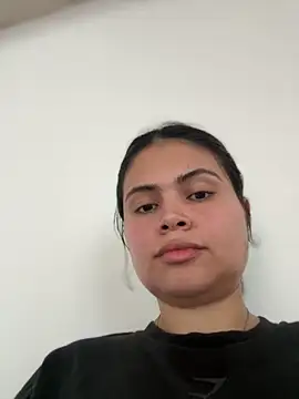 Snapshot of melanny10 chatting on December 11, 11:08 am melanny10 online show from December 11, 11:08 am