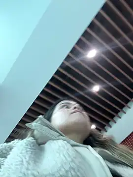 Snapshot of melanny10 chatting on February 18, 12:06 pm melanny10 online show from February 18, 12:06 pm