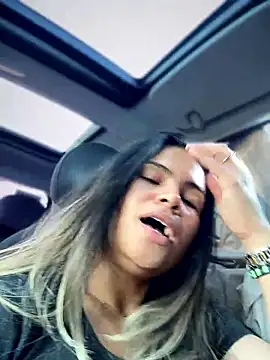 Snapshot of melanny10 chatting on January 10, 10:06 am melanny10 online show from January 10, 10:06 am