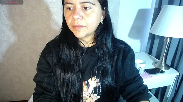 Snapshot of kendra__mamba chatting on March 11, 11:44 am kendra mamba online show from March 11, 11:44 am