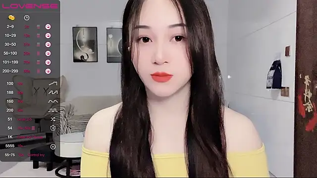 Snapshot of kolll88 chatting on December 7, 1:47 am kolll88 online show from December 7, 1:47 am