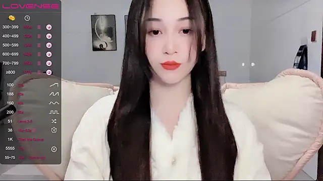 Snapshot of kolll88 chatting on December 29, 3:35 pm kolll88 online show from December 29, 3:35 pm