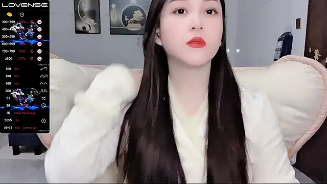 Snapshot of kolll88 chatting on January 12, 5:45 am kolll88 online show from January 12, 5:45 am