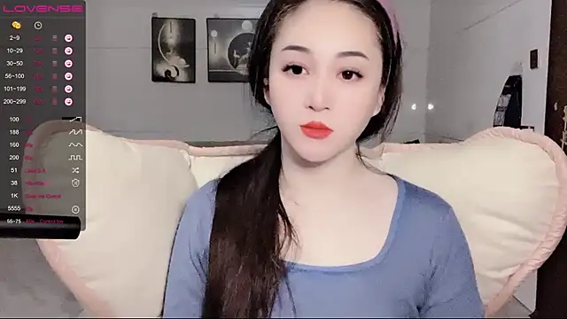 Snapshot of kolll88 chatting on March 1, 2:04 am kolll88 online show from March 1, 2:04 am