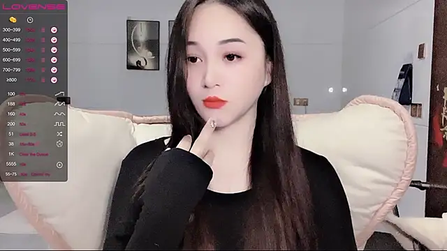 Snapshot of kolll88 chatting on March 8, 2:19 pm kolll88 online show from March 8, 2:19 pm