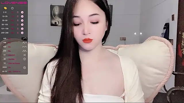 Snapshot of kolll88 chatting on March 10, 6:59 am kolll88 online show from March 10, 6:59 am