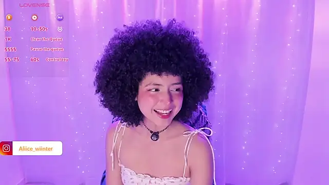 Snapshot of Alice_winter_ chatting on March 20, 10:29 pm Alice winter online show from March 20, 10:29 pm