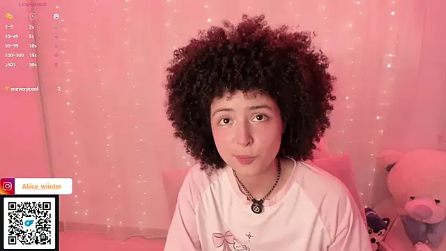 Snapshot of Alice_winter_ chatting on September 18, 6:10 pm Alice winter online show from September 18, 6:10 pm