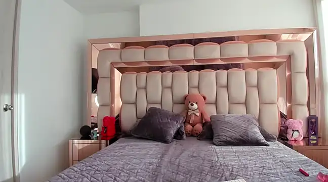 candy-sam28 online show from December 9, 9:26 pm