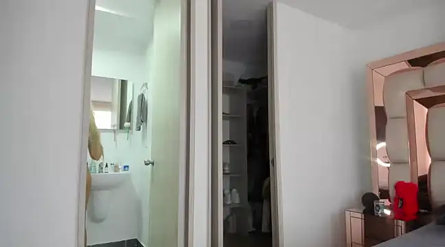 candy-sam28 online show from December 24, 5:13 pm