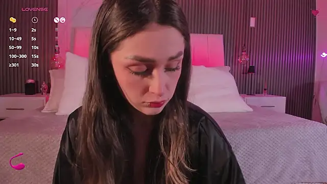 Amy-Parrish online show from February 3, 6:46 pm