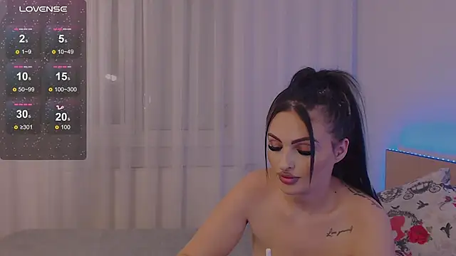 Snapshot of jesselines_ chatting on February 21, 12:38 am jesselines online show from February 21, 12:38 am