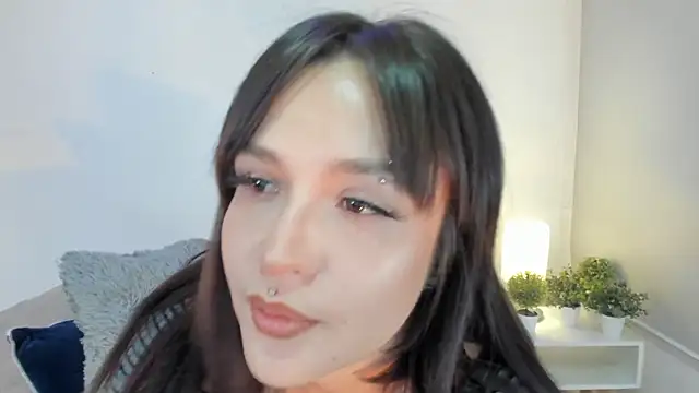 Snapshot of isa_molly chatting on February 4, 9:31 pm isa molly online show from February 4, 9:31 pm