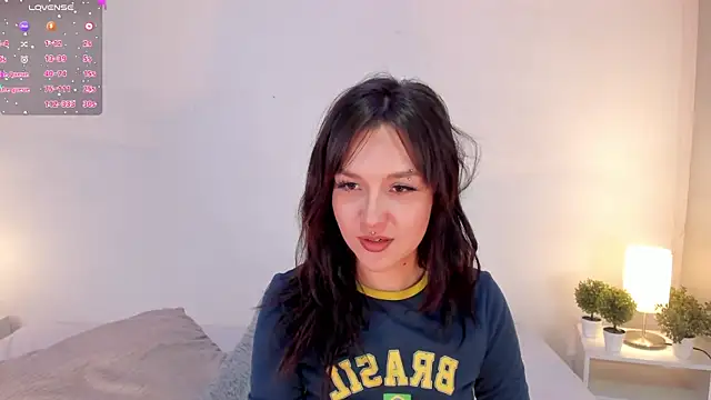 Snapshot of isa_molly chatting on February 13, 10:00 pm isa molly online show from February 13, 10:00 pm