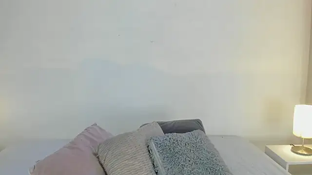 Snapshot of isa_molly chatting on March 5, 9:48 pm isa molly online show from March 5, 9:48 pm