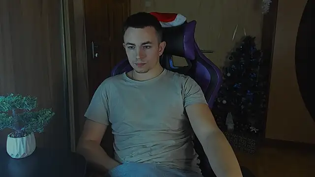 Snapshot of bigmark033 chatting on January 11, 9:04 am bigmark033 online show from January 11, 9:04 am