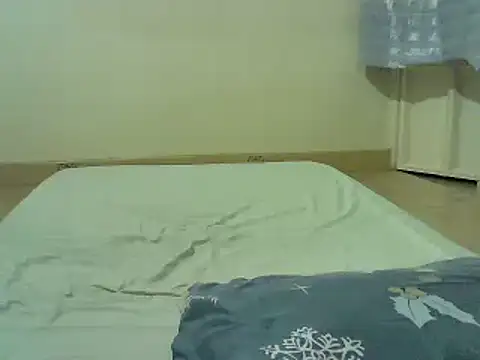 princess-cutie12 online show from March 13, 6:23 pm