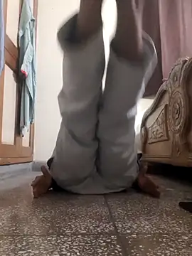 pleasurerkrishhhhh online show from March 19, 4:34 pm