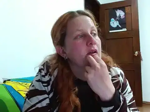 ViioletaMora online show from November 18, 4:06 am