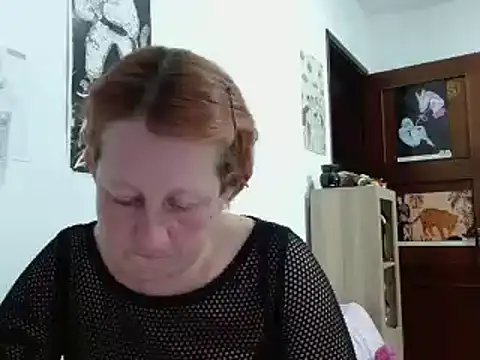 ViioletaMora online show from February 19, 11:45 pm