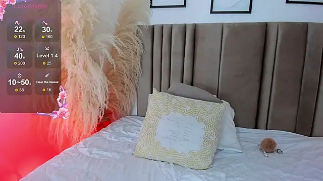 Snapshot of shann_a chatting on December 24, 5:44 pm shann a online show from December 24, 5:44 pm