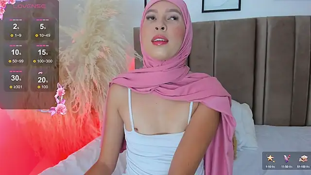 Snapshot of shann_a chatting on March 5, 10:21 pm shann a online show from March 5, 10:21 pm