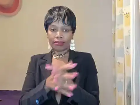 AfricanSquirtingQueen online show from January 10, 4:53 pm