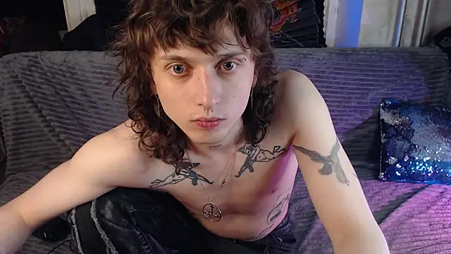 axxxturel online show from May 18, 6:14 pm