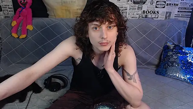Snapshot of axxxturel chatting on July 1, 6:07 pm axxxturel online show from July 1, 6:07 pm