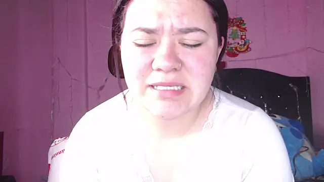 NikkiRous  online show from March 8, 12:41 pm