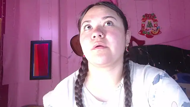 NikkiRous  online show from September 18, 12:51 pm