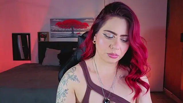 Snapshot of Dulce_charlottee chatting on April 21, 7:39 pm Dulce charlottee online show from April 21, 7:39 pm