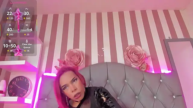 Snapshot of Giorgina_Parado chatting on February 8, 4:38 am Giorgina Parado online show from February 8, 4:38 am