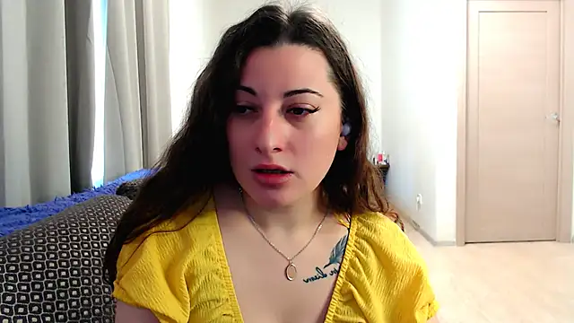 Helen Adams  online show from May 11, 5:35 am