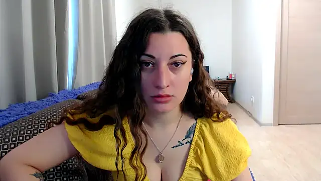 Helen Adams  online show from May 13, 5:27 am
