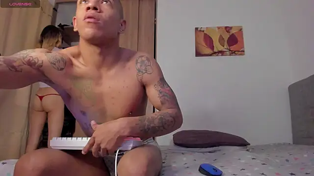 its me miley online show from September 18, 1:35 pm