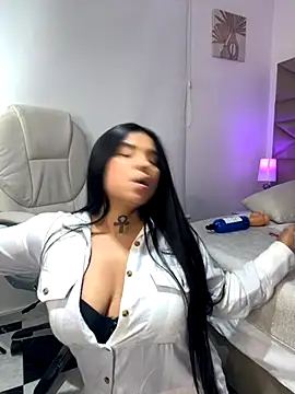 Bianca  69 online show from September 13, 3:50 am