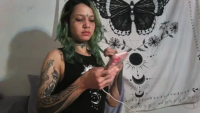 diosadelcaos online show from September 20, 12:55 am