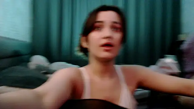 KiraYammy online show from January 31, 4:06 pm