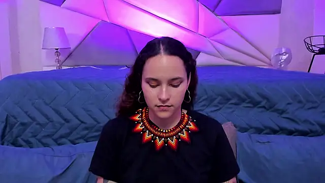 AnnyThompson  online show from January 18, 11:44 pm