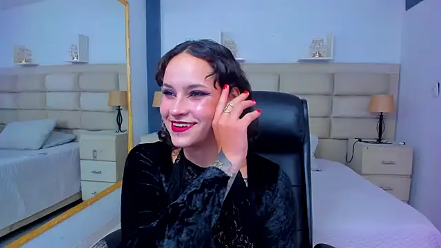 AnnyThompson  online show from October 14, 9:04 pm