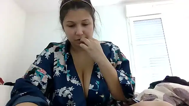 Snapshot of minette-sexy chatting on January 12, 12:55 pm minette-sexy online show from January 12, 12:55 pm