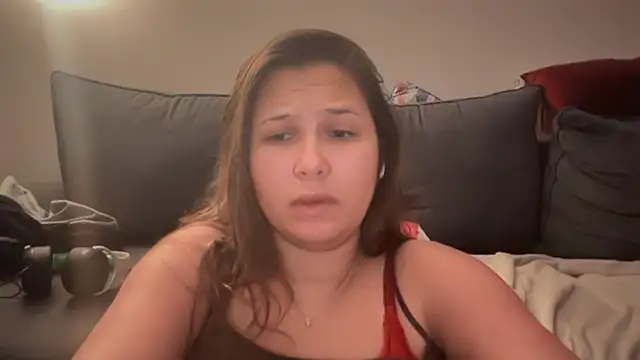 Snapshot of minette-sexy chatting on October 29, 11:28 pm minette-sexy online show from October 29, 11:28 pm