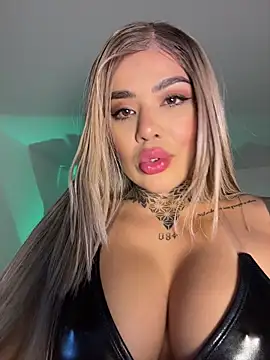 milaivanova online show from November 6, 11:33 am