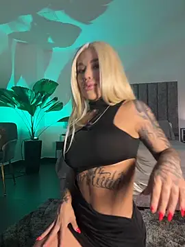 milaivanova online show from November 22, 11:48 pm