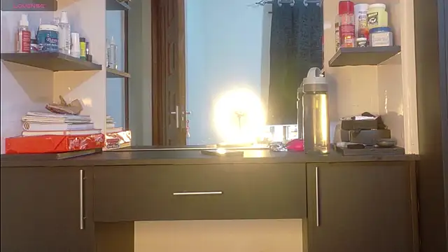 Snapshot of online_bestie chatting on February 5, 9:14 am online bestie online show from February 5, 9:14 am